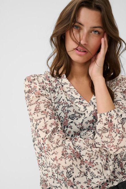 Hovedbilde Sandi Bluse Whitecap Gray Flower Bouquet Part Two ...