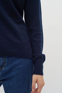 Hovedbilde Lukka Crew Neck Pullover Marine Blue In Wear