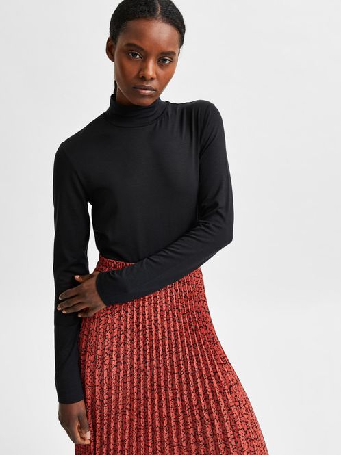 Hovedbilde Mandy LS High Neck Black SELECTED FEMME